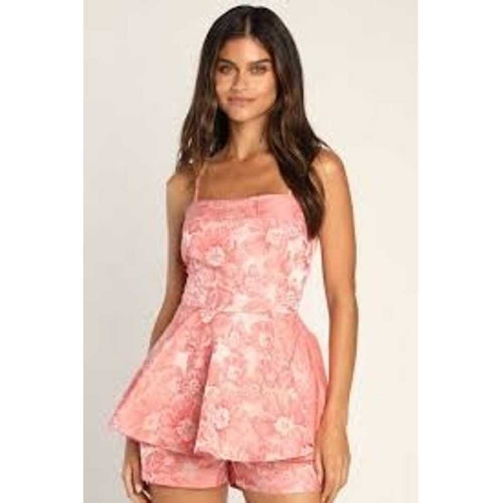 Lulus Romper Womens Pink Floral Fashionable Fit Jacquard‎ Peplum Shorts Jumpsuit